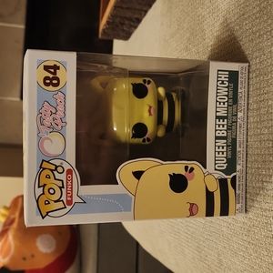 Queen Bee Meowchi Funko